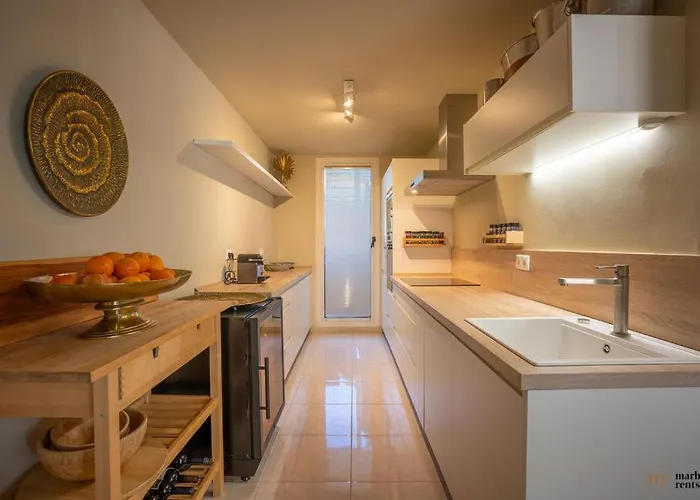 Casa Magnolia Ref #83 Marbella